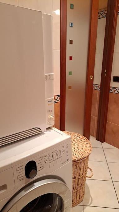 Live The History- A Due Passi Dal Castello Apartment Ferrara Ngoại thất bức ảnh